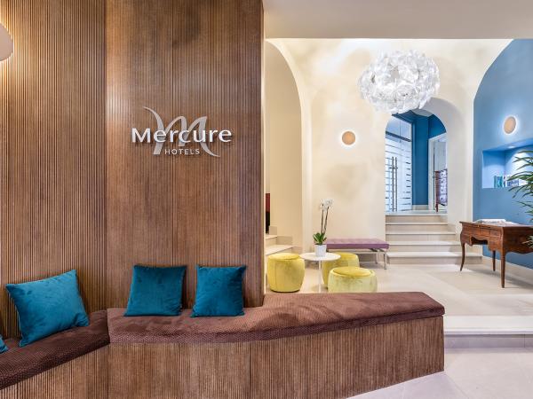 Mercure Naples Angevin Center