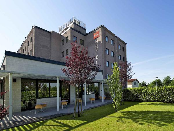 Hotel Ibis Firenze Prato Est