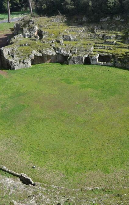 Visita all'anfiteatro ed al mitreo di Sutri