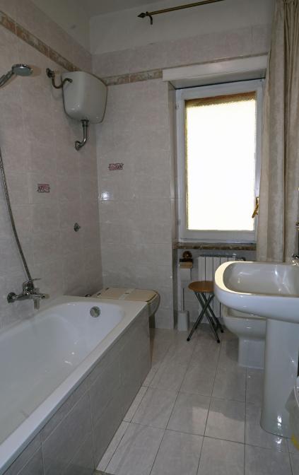 Bagno 2 con vasca