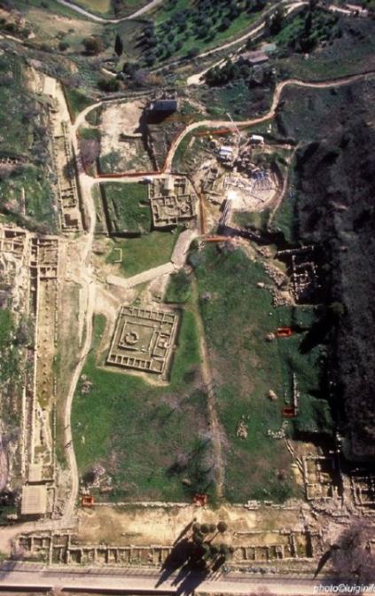 L'area archeologica di Morgantina dall'alto