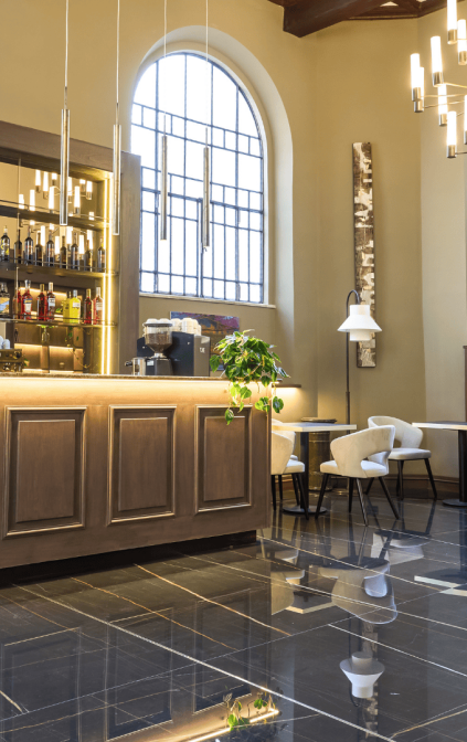 Lounge Bar