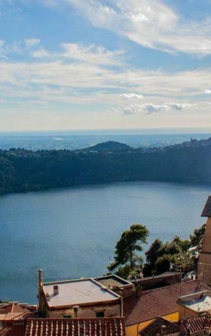 Tornare in Italia, ritrovarsi, celebrare. Wedding planning e wedding weekend tra Roma e i Castelli Romani